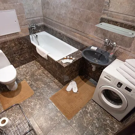 Apartment Roomer 32 *